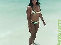 Desi Girl relative to Sexy Bikini