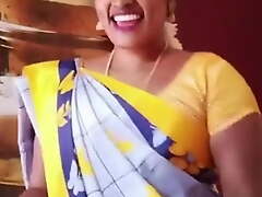 Sexy Tamil whore housewife dances