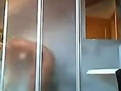 Mom Spionierte In Der Dusche Auf Versteckte Kamera