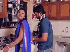 Indian Telugu Soni Priya – affaire d'amour fro kitchen