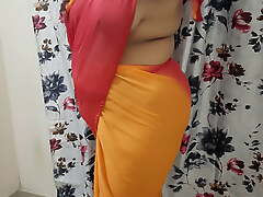 DESI VILLAGE BHABHI CHANGING HER Attire Give BEDROOM WITH CAMERA ON