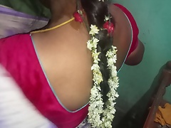 Priyanka bigg boobs show in domicile