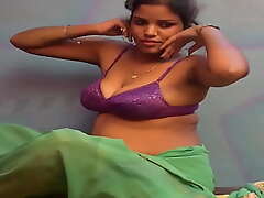 saree unfledged without blouse only brassiere without petticoat