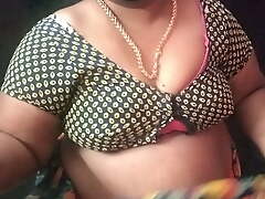 Tamil mallu aunty removing dress part 1