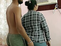Indian hot Bengali Unreserved ko Hotel pe Accha se Chuda!! Desi Hot Sex