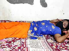 Desi Indian Bhabhi Hard Sex video Blue Soot Me Jamker Chudwai