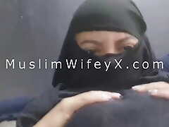 Real Sexy Unpaid Muslim Arabian MILF Masturbates Squirting Runny Gushy Pussy To Orgasm HARD In Niqab