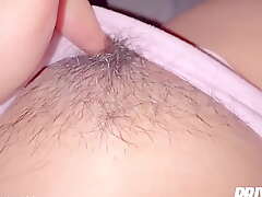Indian Desi Aunty loves to masturbate her hairy pussy when anticipating at her on a webcam