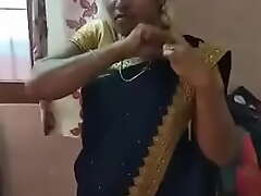 MALLU WIFE HER CLOTHS With an increment of BOOBS Engulfing Attaching 2