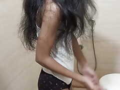 Telugu ammayi, telugu girl nude bath show, indian desi teen college girl
