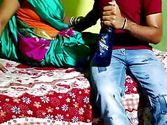 Padosh wali Bhojayi Ko Beer Pilakar choda - Fucking Neighbour Girl