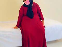 Fucking a Chubby Muslim mother-in-law wearing a red burqa & Hijab (Part-2)