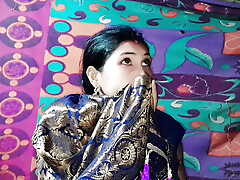 Beautiful bride thither Banarasi saree had a lot of sport thither the sex room.