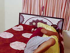 Indian hot bhabhi drilled fast by her neighbour