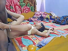 Indian newly married couple real homemade fuckd in Indian Porn video
