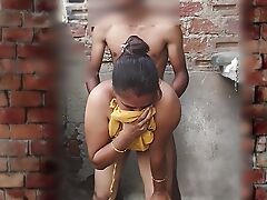 Cute Chhoti Sali ki chudai in old House, outdoor sex with sali hindi audio