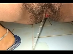 my sexy indian aunty pissing