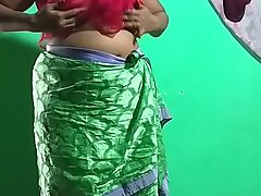 desi  indian horny tamil telugu kannada malayalam hindi vanitha showing big boobs and shaved pussy  press hard boobs press nip ill feeling pussy masturbation using green candle