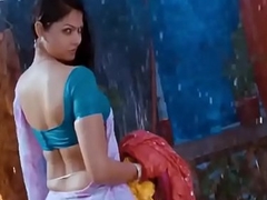 Hottest South Indian Actress Wet Haunches Saree in Ripple - xxx free-hot-girls.ml/