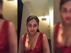 Actress Parul Yadav Huge Boobs Cleavage Show Video - hard-core free-hot-girls.ml/