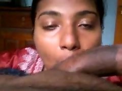 Indian South Indian unreserved nice blowjob with friend - Wowmoyback